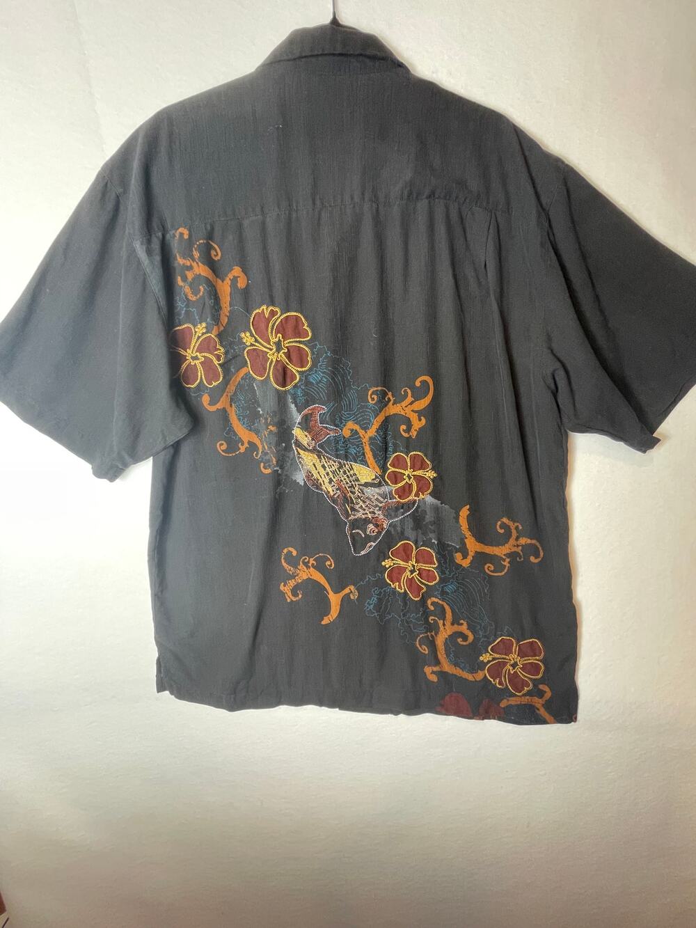 Tommy Bahama Black Shirt With Orange Floral And Fish Pattern Sz L